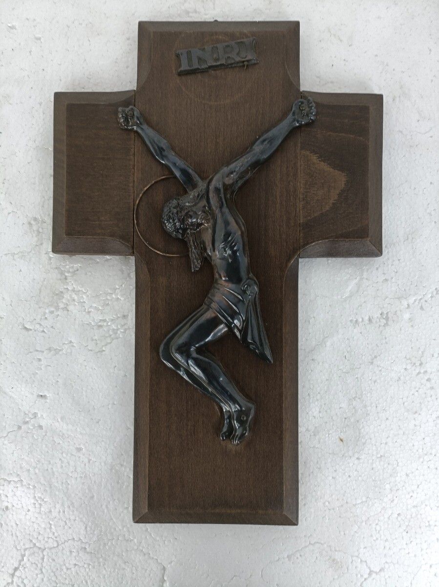 Hanging Crucifix Cross Carved Wood  Modernist Faux Brass Corpus Christi Christia photo furniture