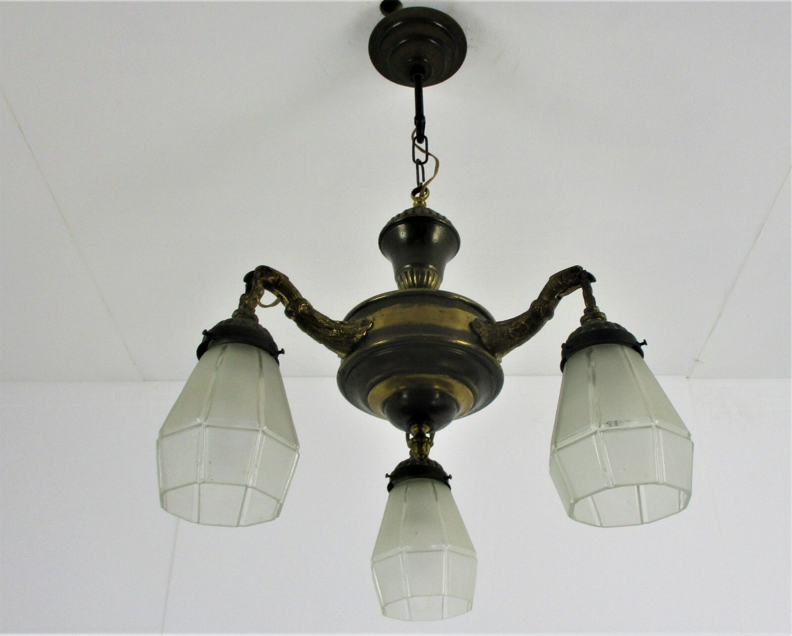 Gothic Brass Dragon Heads 3 Arms Lights Chandelier Lamp Art Deco Glass Shades photo Lighting