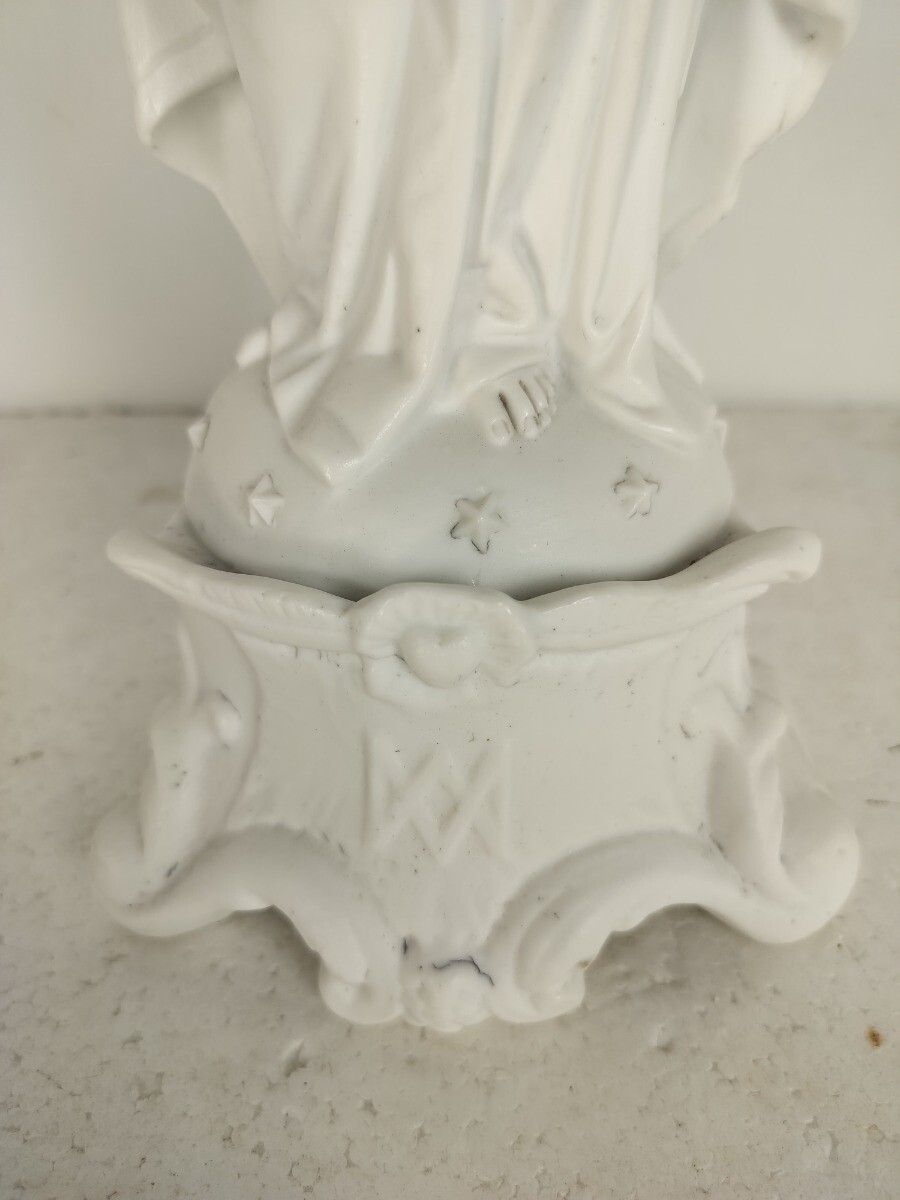 Antique Bisque Porcelain Statue Figurine Virgin Mary Madonna Infant Jesus Flower photo vintage