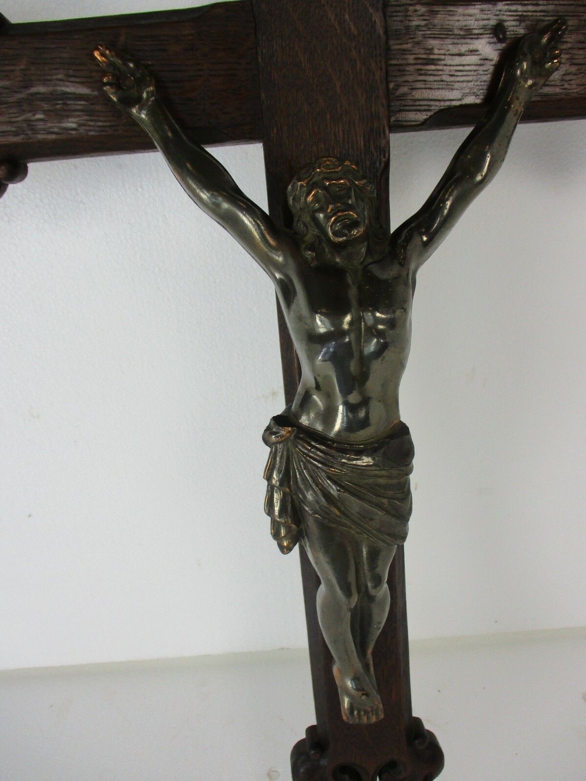 Xl Hand Carved Wood Hanging Ornate Church Chapel Crucifix Flowers Oak Stunning photo vinterior