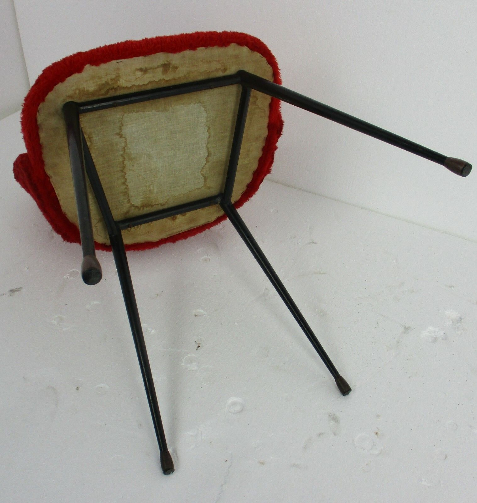 Mid Century Modernist Plush Cocktail Conference Chair Upholstered Saarinen Style photo vintage