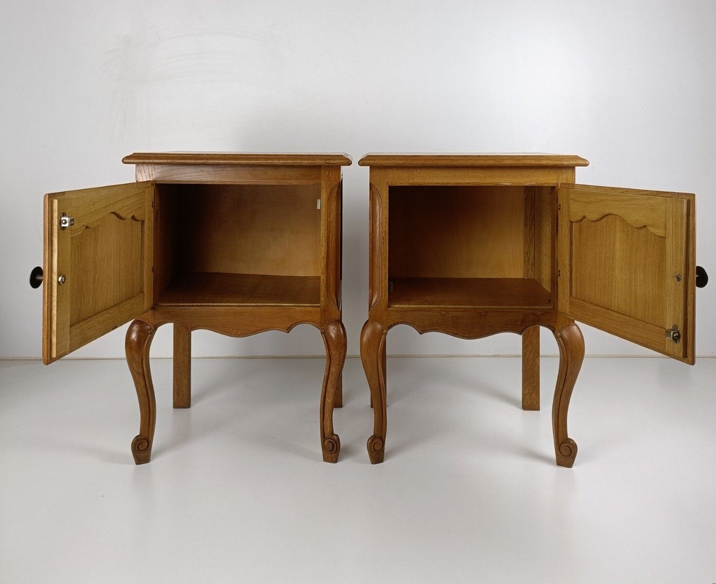 photo for sale Pair Of Nightstands End Tables Cabinets Louis XV Style Bedroom Cabinets Wood Far