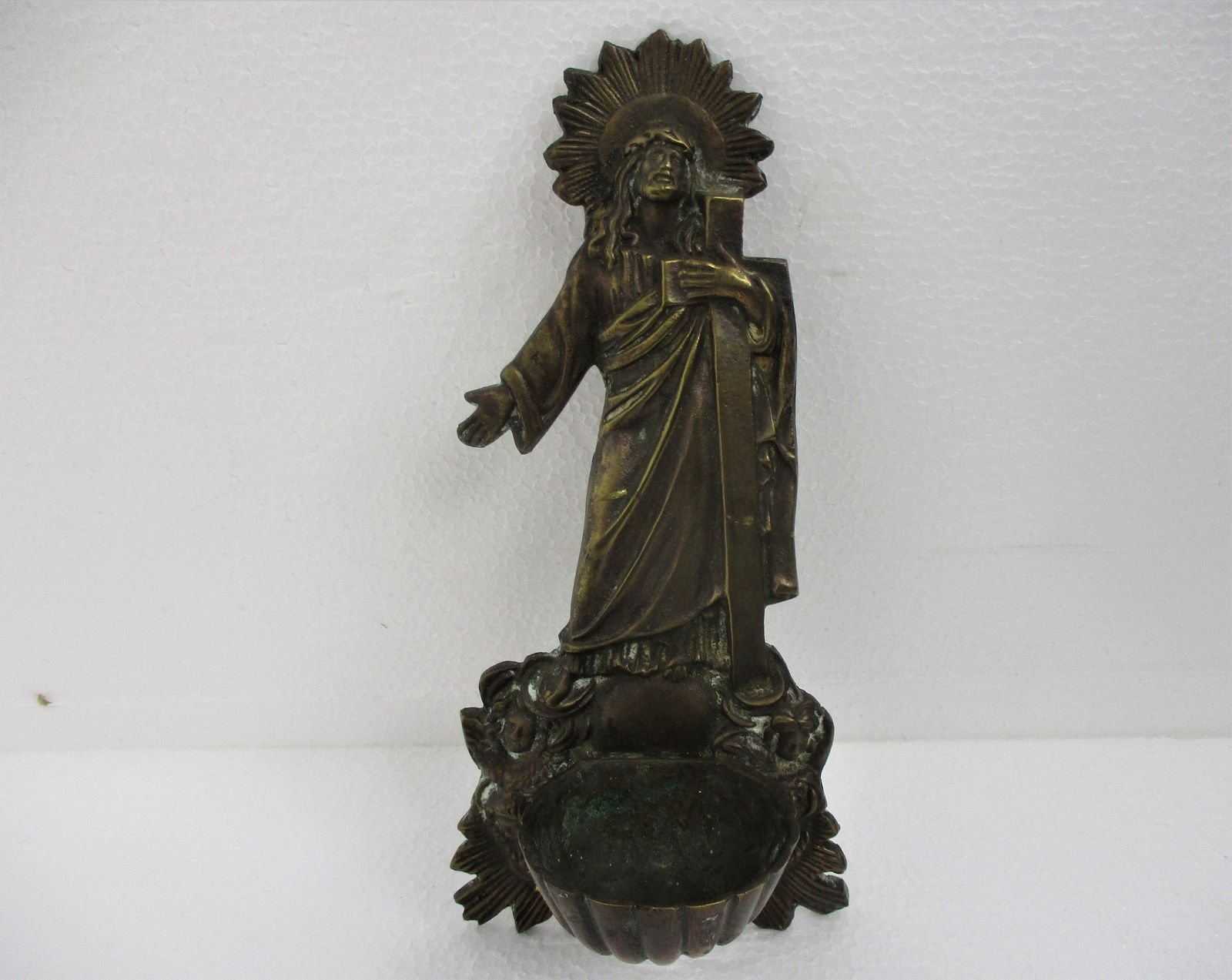 Bronze Embossed Holy Water Font Jesus Christ Crucifix Hanging Vessel With Lid Ex photo vinterior