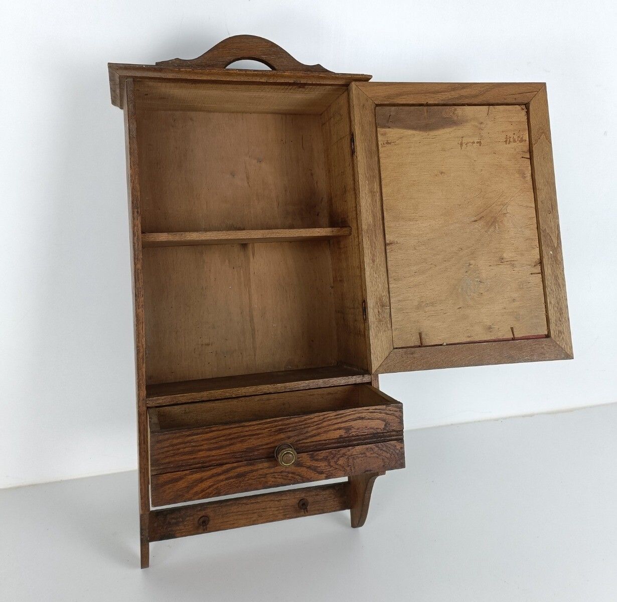 Furniture Medicine Apothecary Kitchen Bathroom Cabinet Towel Rack Lovely Barn Style photo