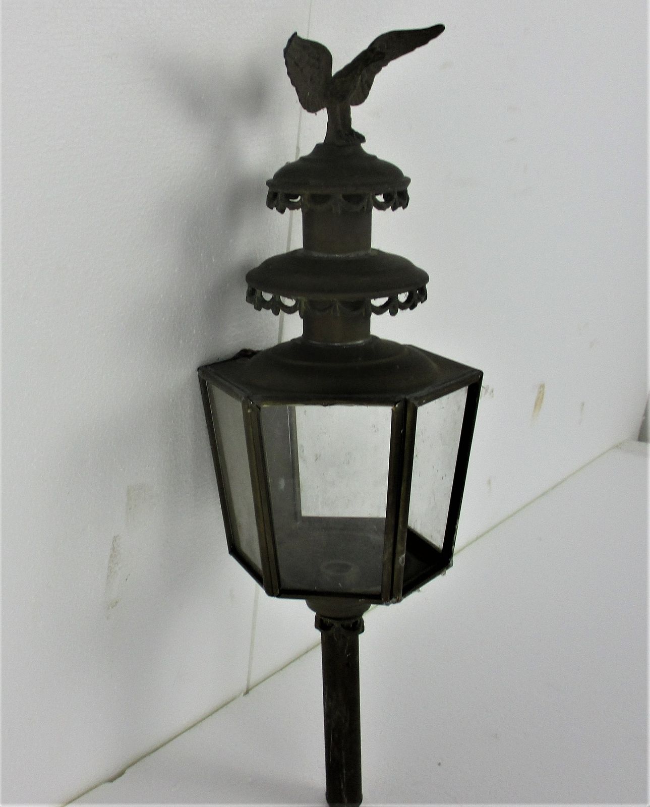 Antique Brass Architectural Carriage Porch Lamp Wall Lamp Glass Brass Eagle Coll photo Garden Lighting