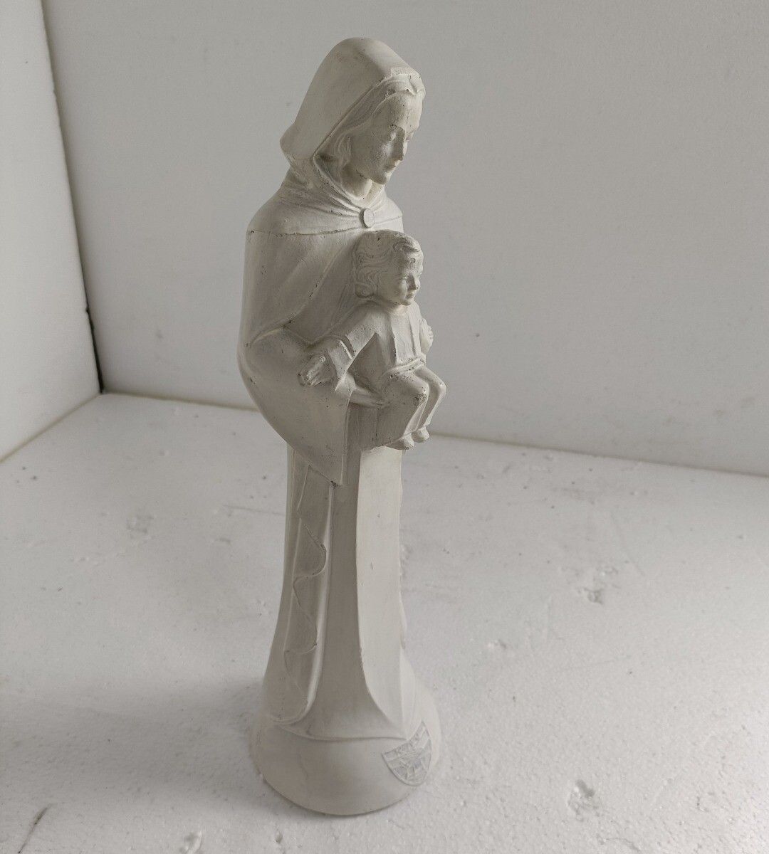 Large Statue Plaster Virgin Mary Madonna Christianity Infant Jesus Modernist photo vinterior