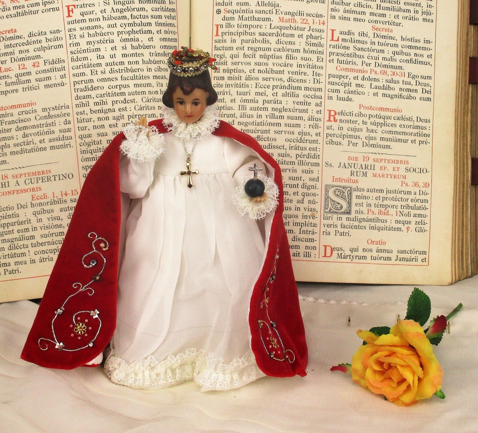 Figurine Statue Wax Little Infant Of Prague Santo Nino Doll Collector  Htf 8.6"