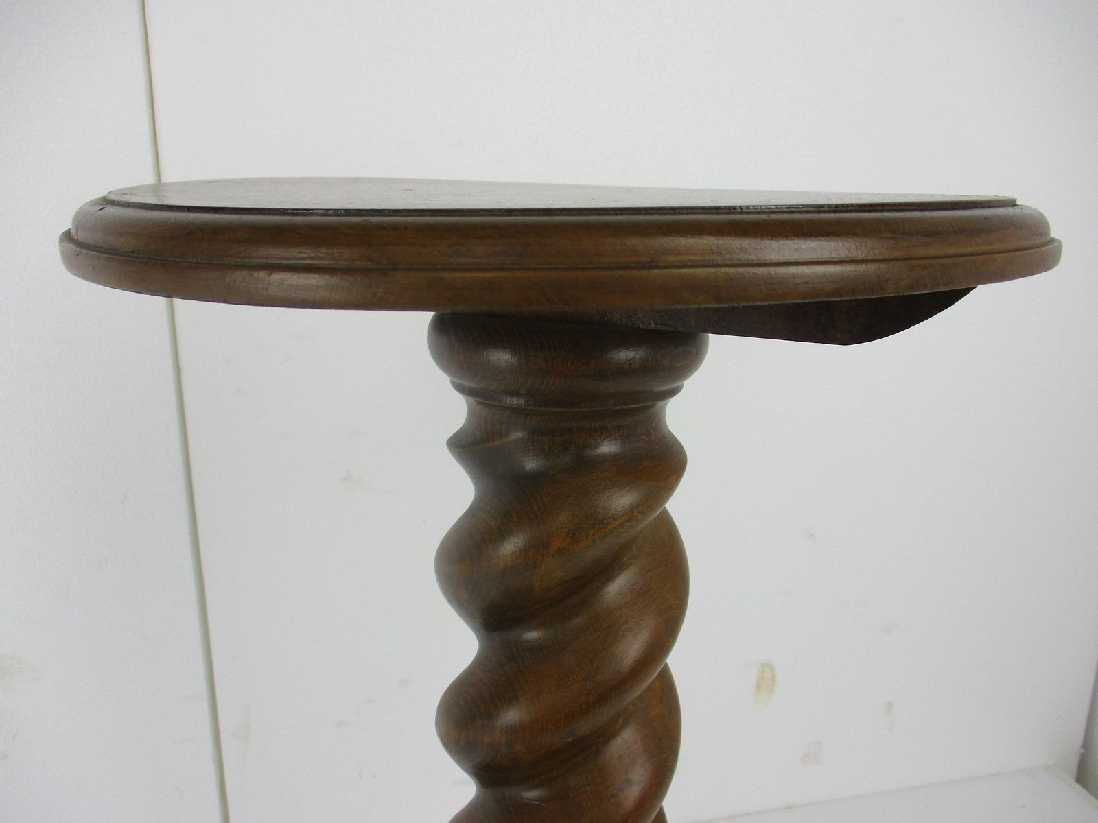 Hand Carved Wood Barley Twist Side Display Wine Table Pedestal Plant Stand 27.16 photo for sale