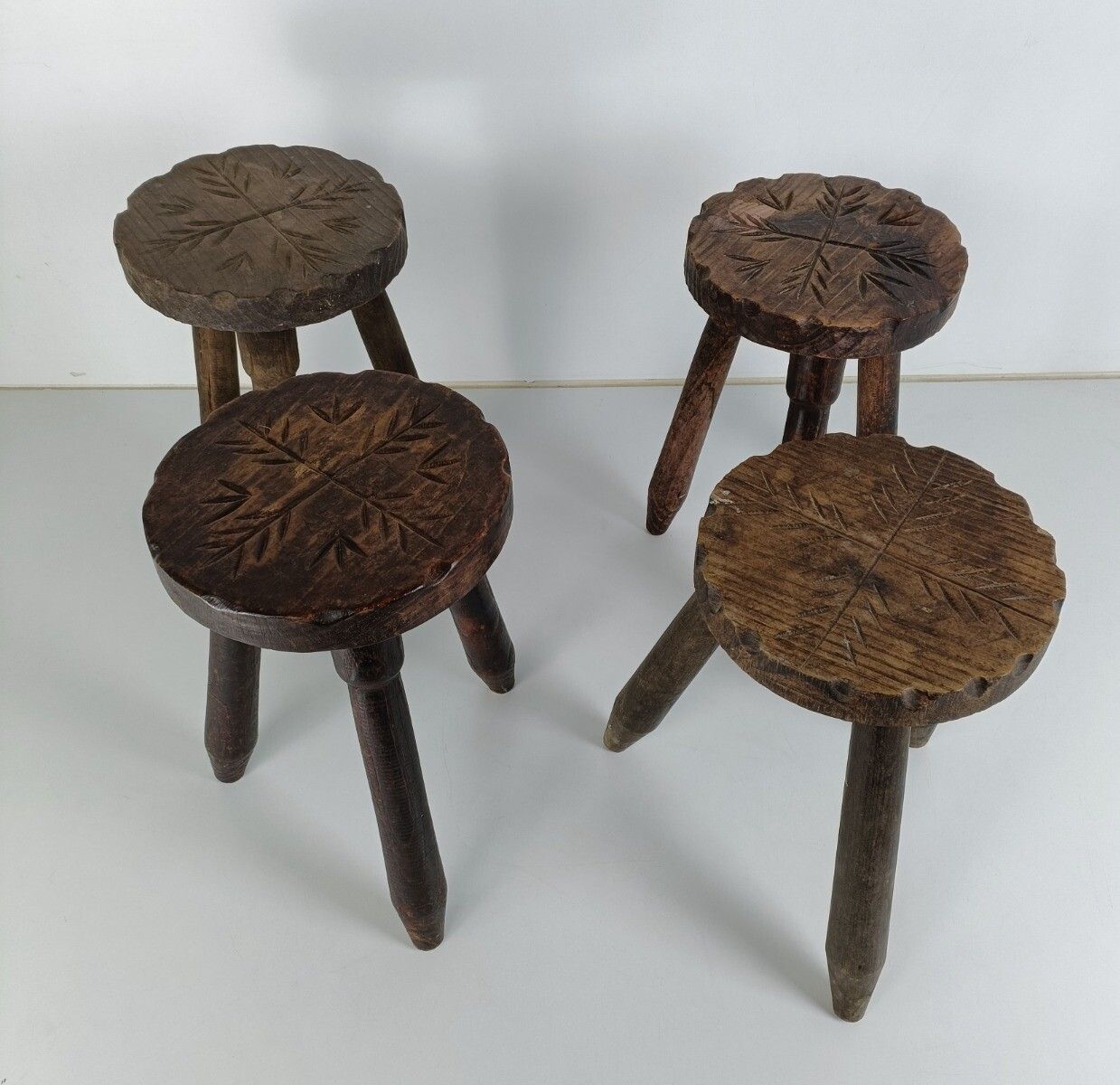 Set Of 4 Spanish Tripod Side Display Wine Milking Stools Tables Pedestals Plant photo Furniture