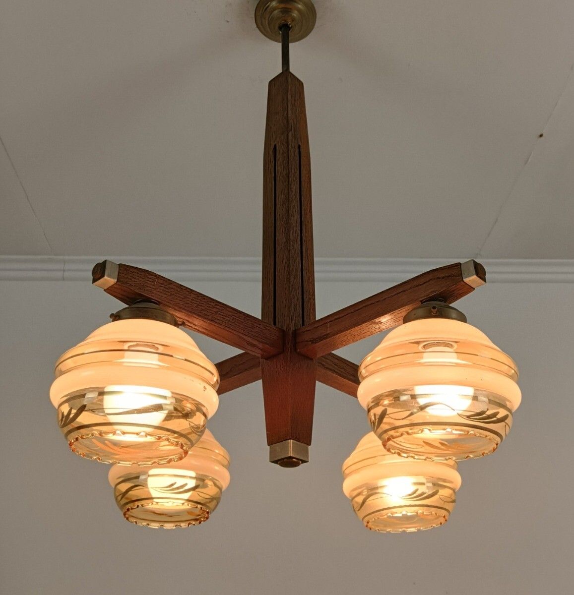 Art Deco Antique Chandelier 4 Lights Glass Shades Stylish Fixture Beautiful photo vintage