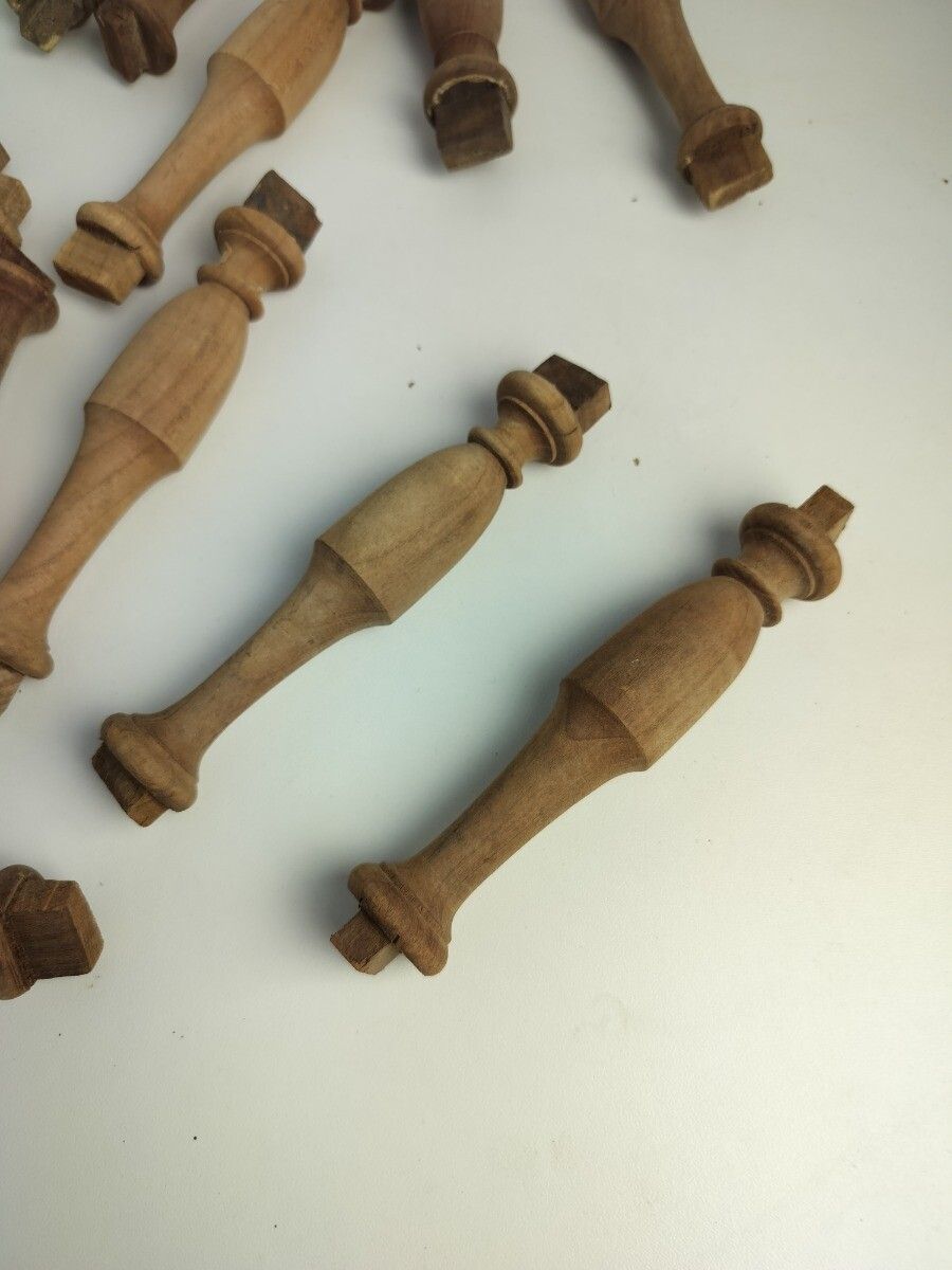 Set Of 22 Antique  Reclaimed Carved Wood Spindles Balusters Trim Posts Pillar Sa photo furniture