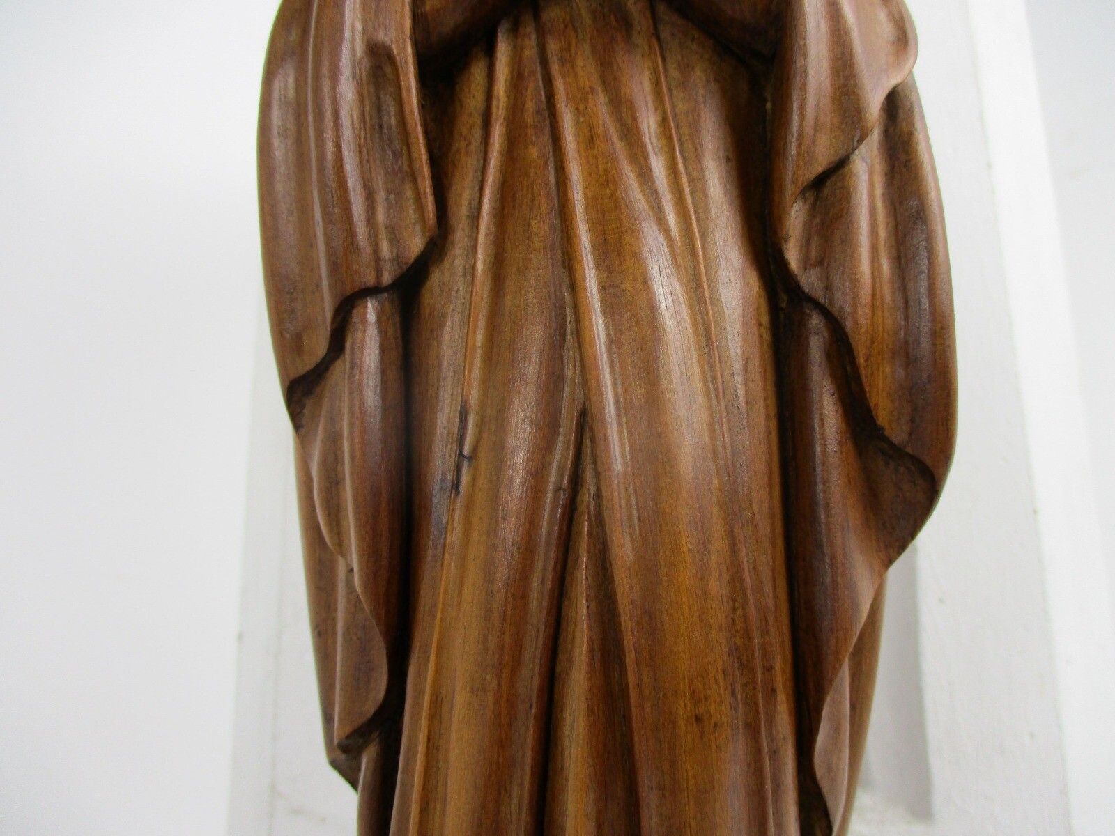 photo furniture Hand Carved Wooden Statue Virgin Mary Our Lady Madonna Walnut Ornate