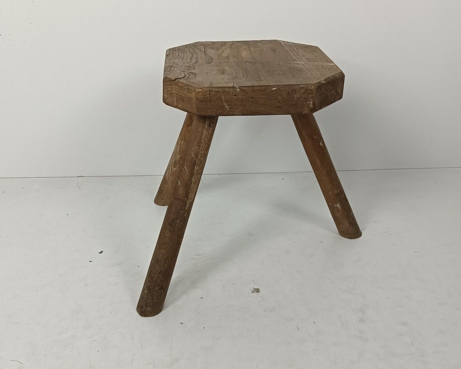 Antique Rustic Milking Stool Tripod Carved Wood Side Table Pedestal Plant Stand photo for sale