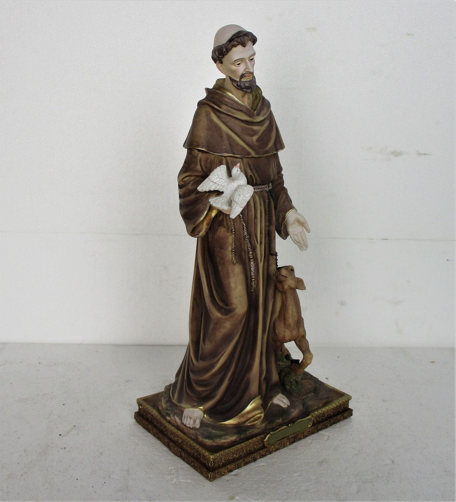 Large Statue Saint Francis Francesko Of Assisi Frior Giovanni Di Pietro Di Berna photo furniture
