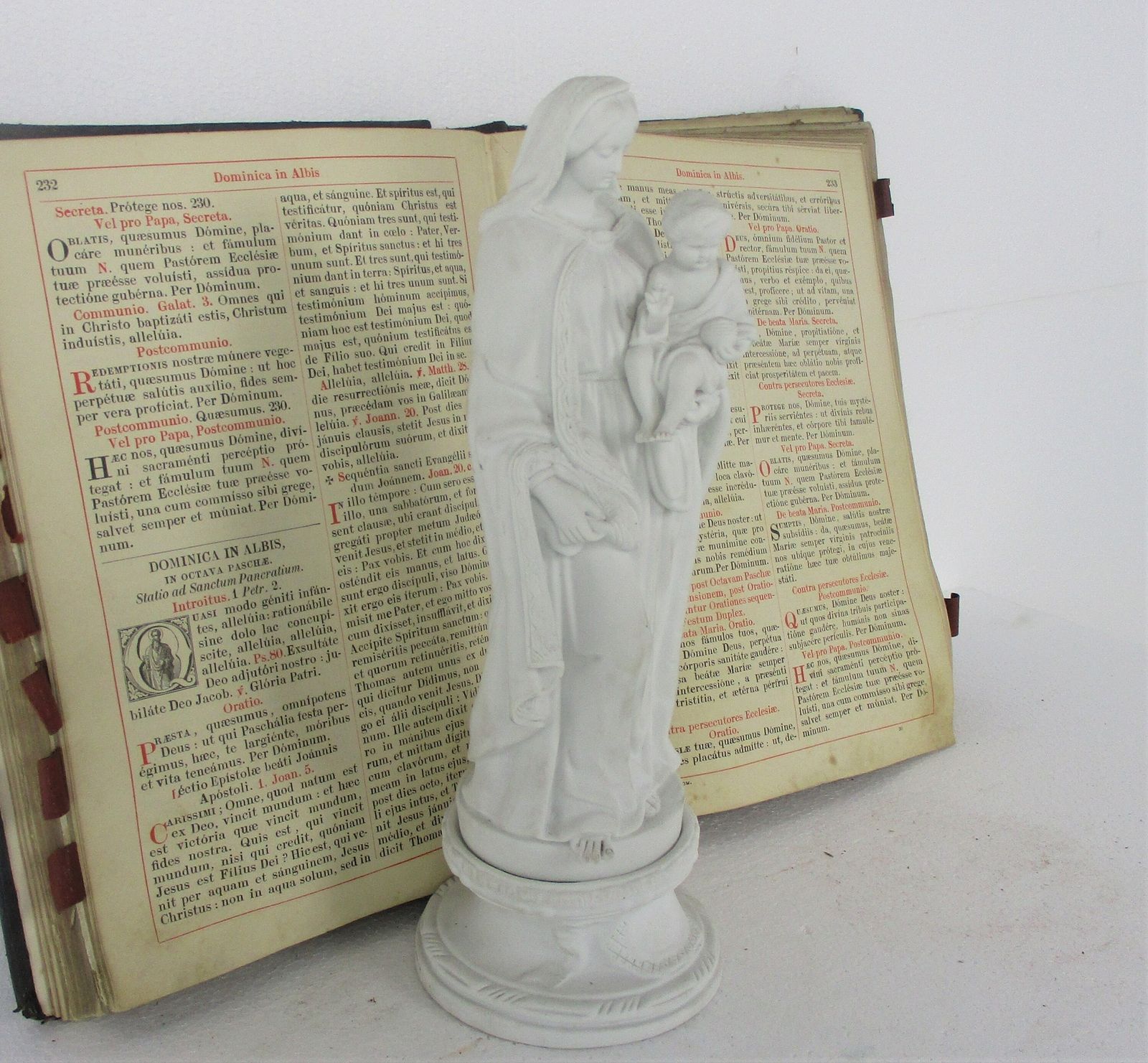 Antique Bisque Porcelain Statue Virgin Our Lady Mary Infant Child Exquisite Gorg photo Art