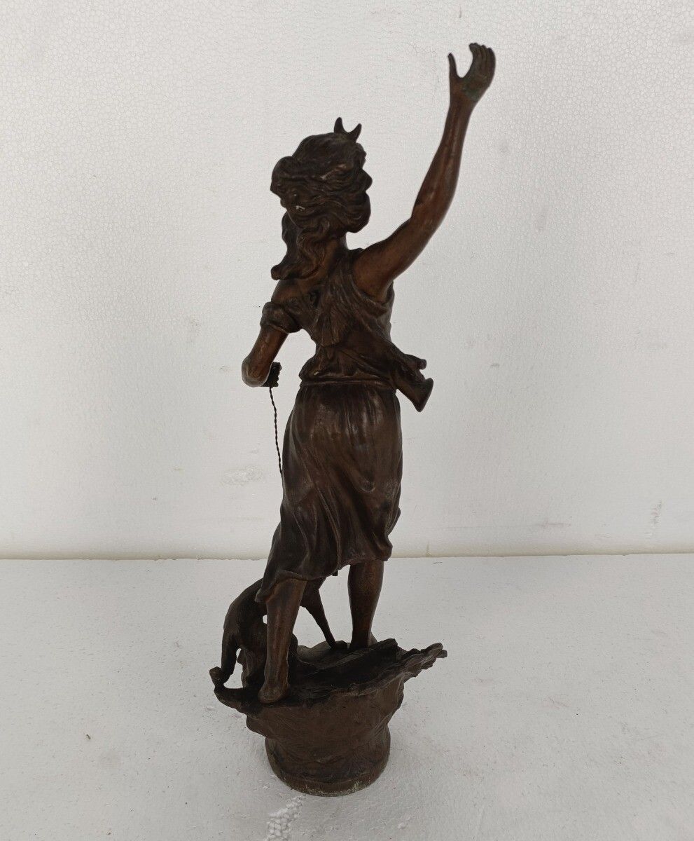Statue Faux Copper Spelter Female Lady Warrior With Dog Trumpet Hunt Gorgeous photo vintage