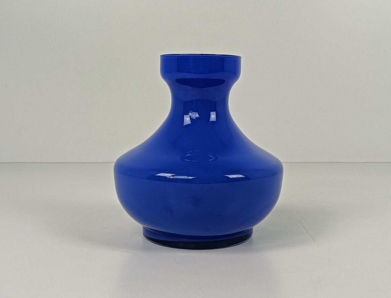 Vintage  Blue Opaline Art Glass Italian Vase Nos Retro photo vinterior