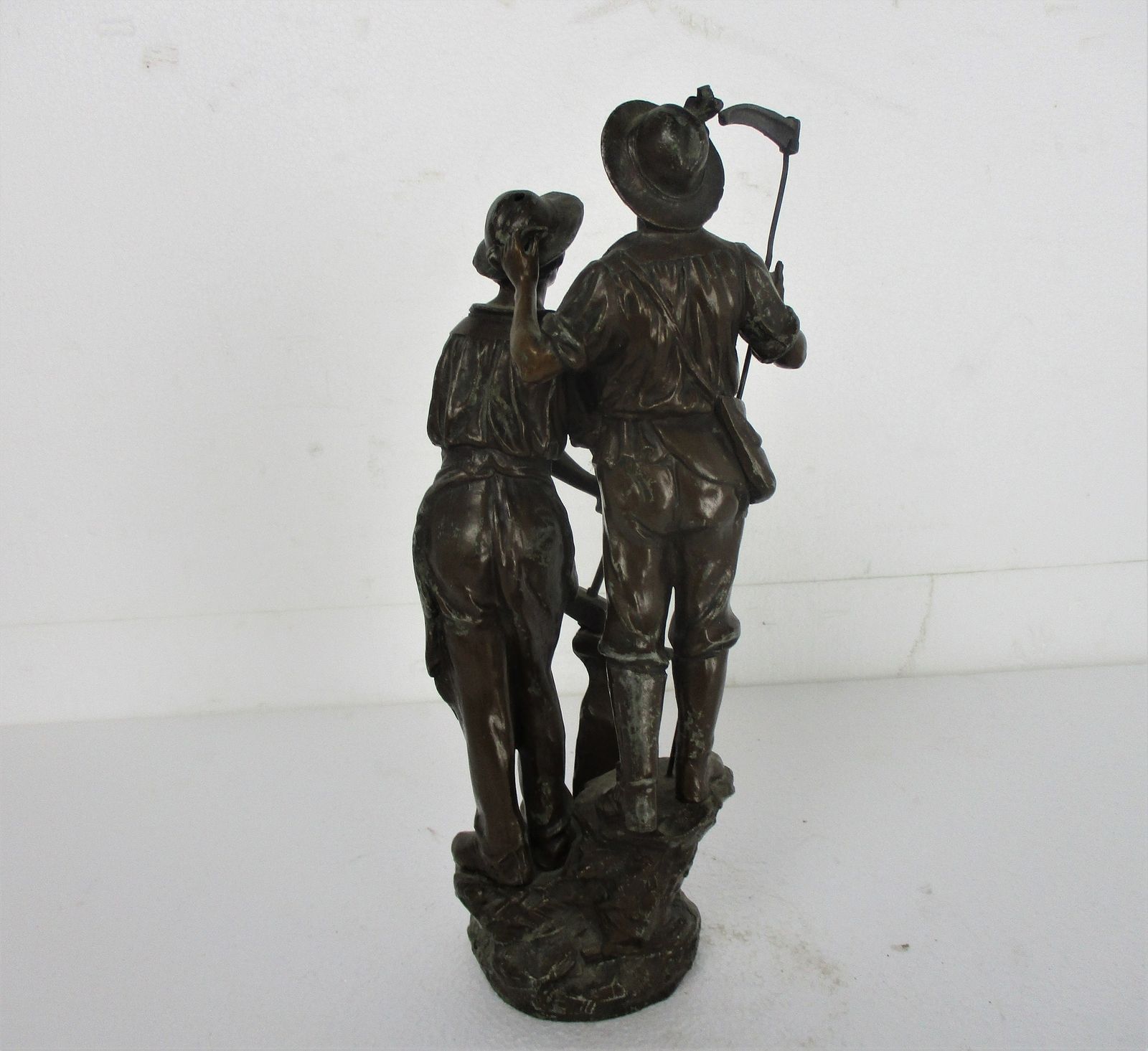 Sculpture Statue Spelter 2 Working Men Blacksmith Scythe Art Deco Figurine 14.56 photo vinterior