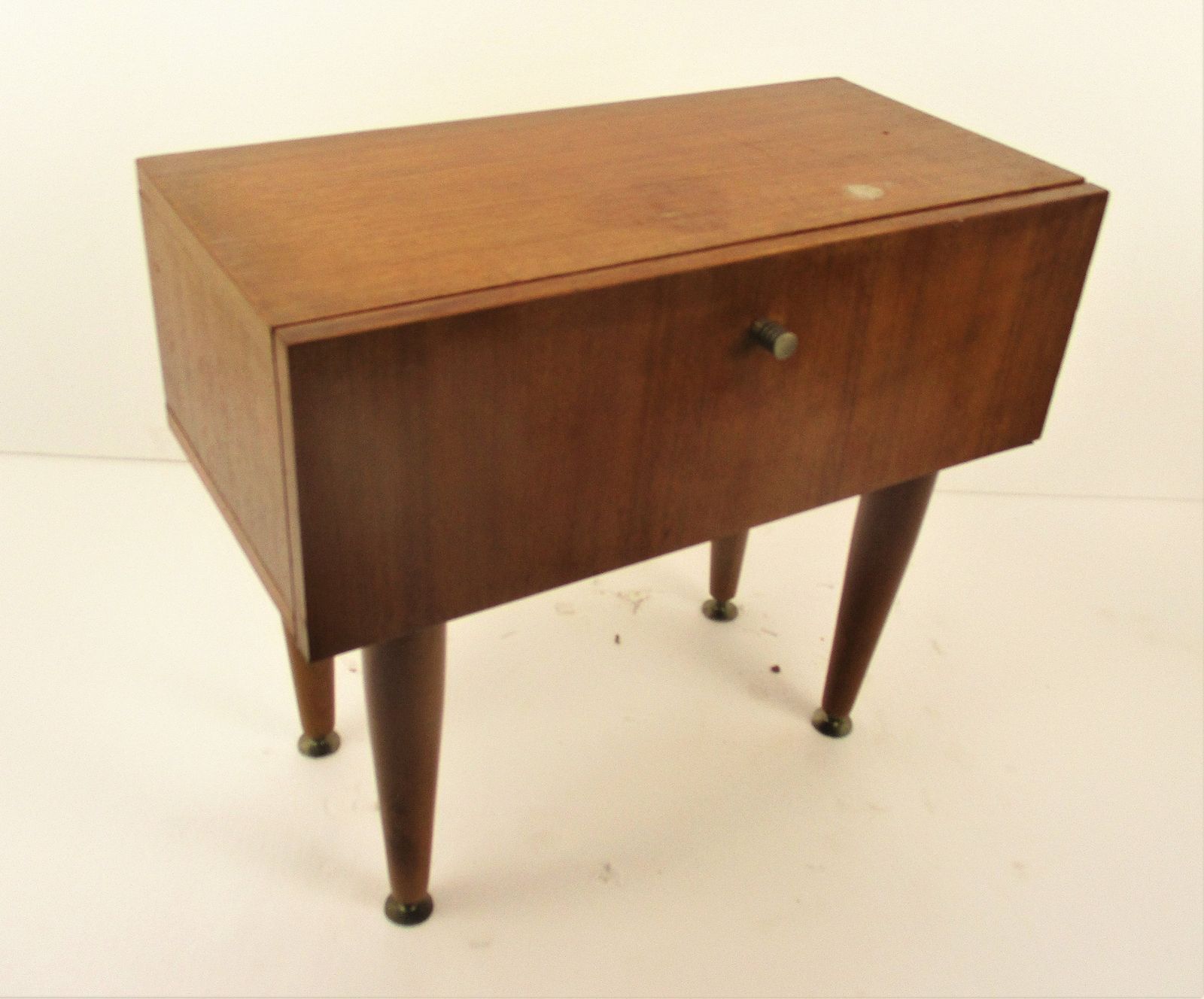 Vintage Nightstand Wood Mid Century Danish Modern Style End Table Commode Retro photo 202.0