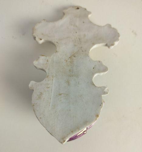 Sweet Antique Holy Water Font Bisque Porcelain Crucifixion Wall Hanging Christia photo vinterior