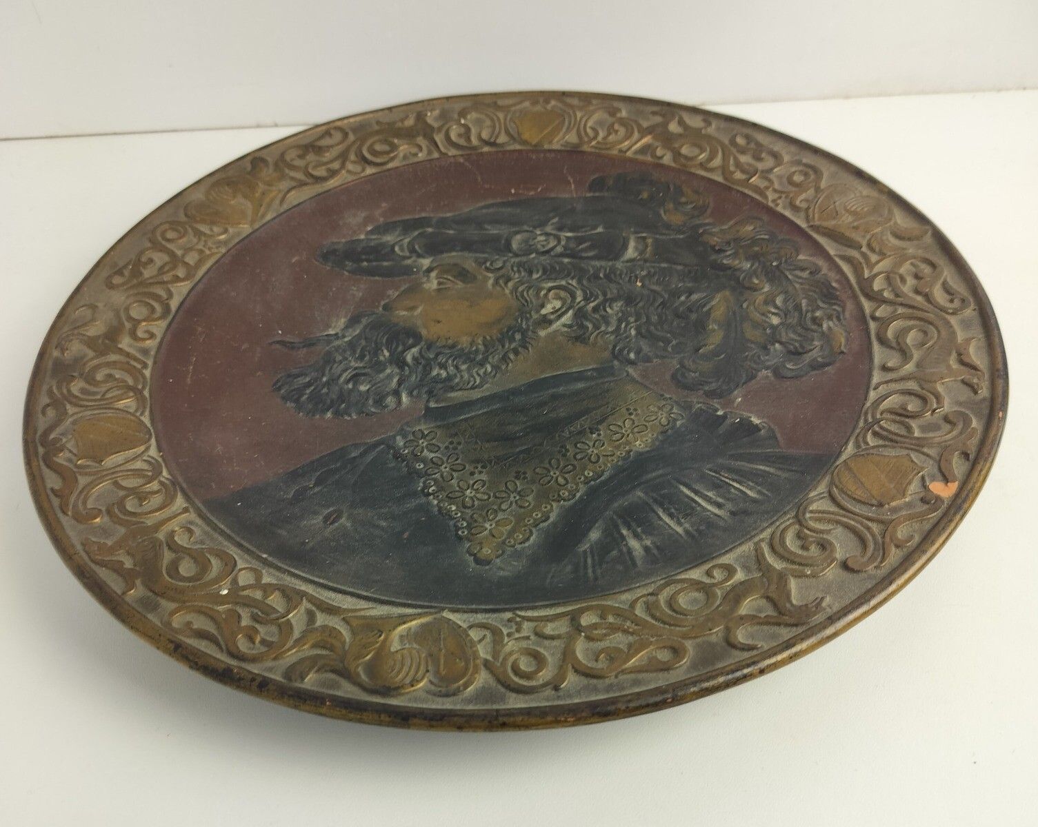 Charles V, Holy Roman Emperor Terra Cotta Round Charger Plate Wall Hanging Vinta photo furniture
