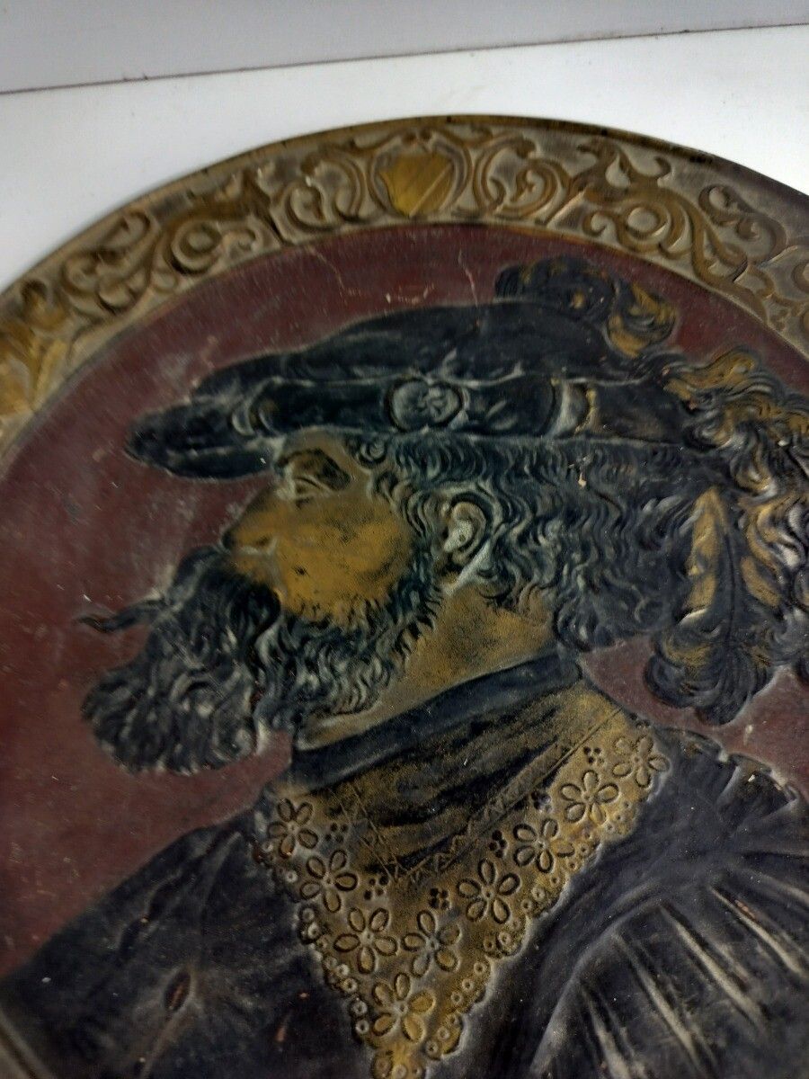 Charles V, Holy Roman Emperor Terra Cotta Round Charger Plate Wall Hanging Vinta photo Art