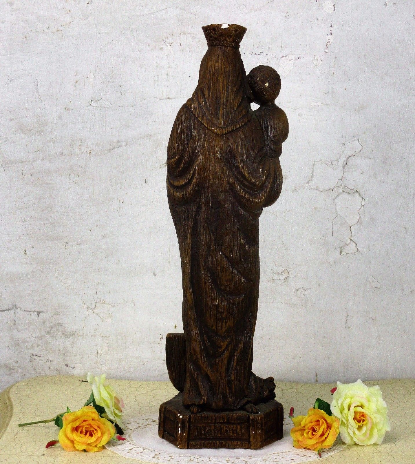 photo furniture Brown Statue Virgin Mary Notre Dame De Flandres Our Lady Of Flanders Plaster