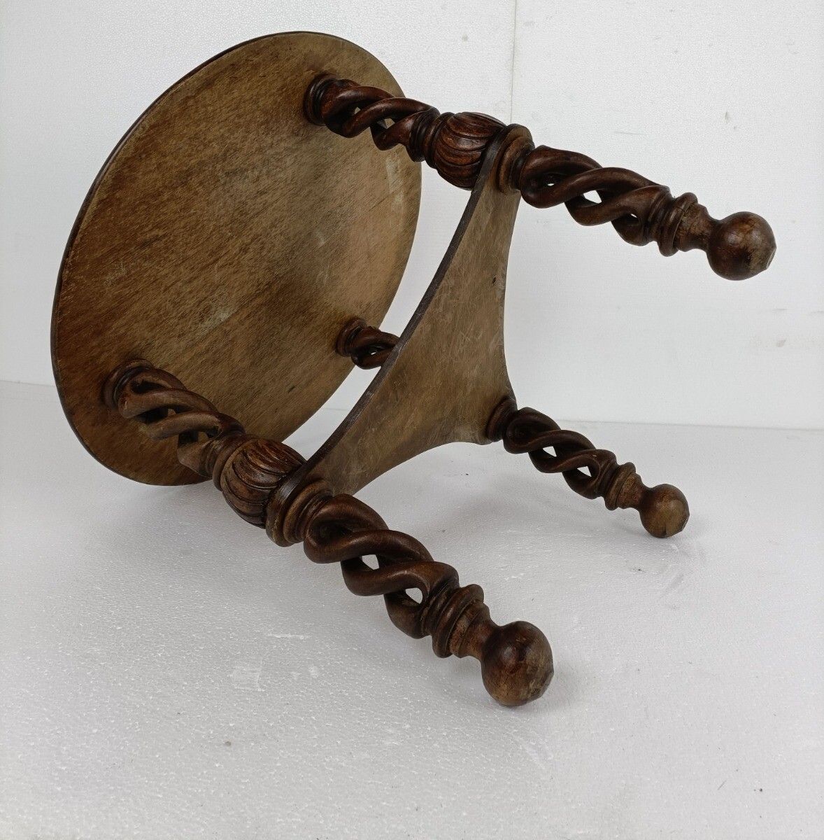Open Barley Twist Wooden Side Display Coffee Table Pedestal Plant Stand photo vintage