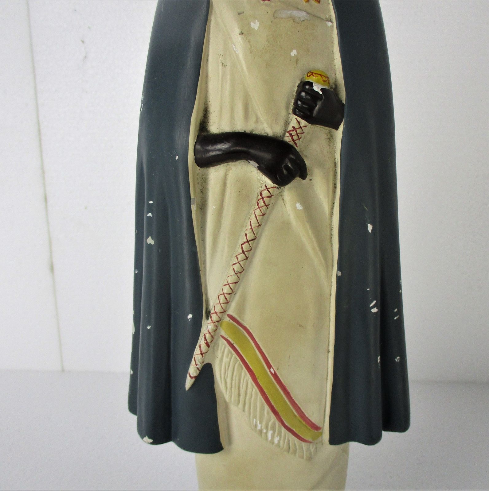Tutsi Man 1950s Traditional Clothings Signed Gorza Bruxelles Plaster Statue Figu photo for sale
