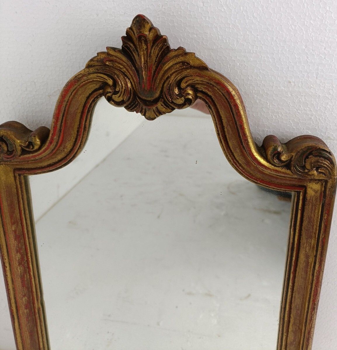 Ornate Mirror Resine Gold Gilded Ornate Hollywood Regency Style Shell Medium Hei photo furniture