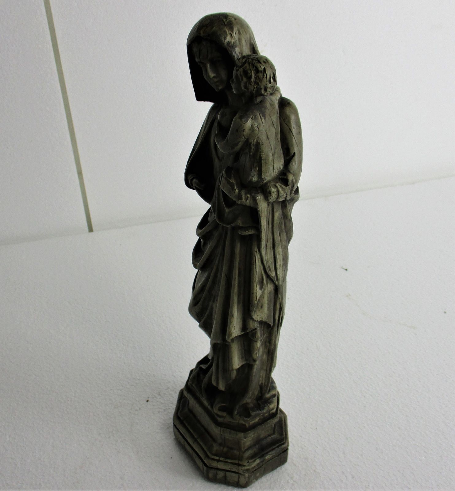 Statue Virgin Mary Madonna Notre Dame Our Lady  Infant Jesus Child  Plaster  S photo Art