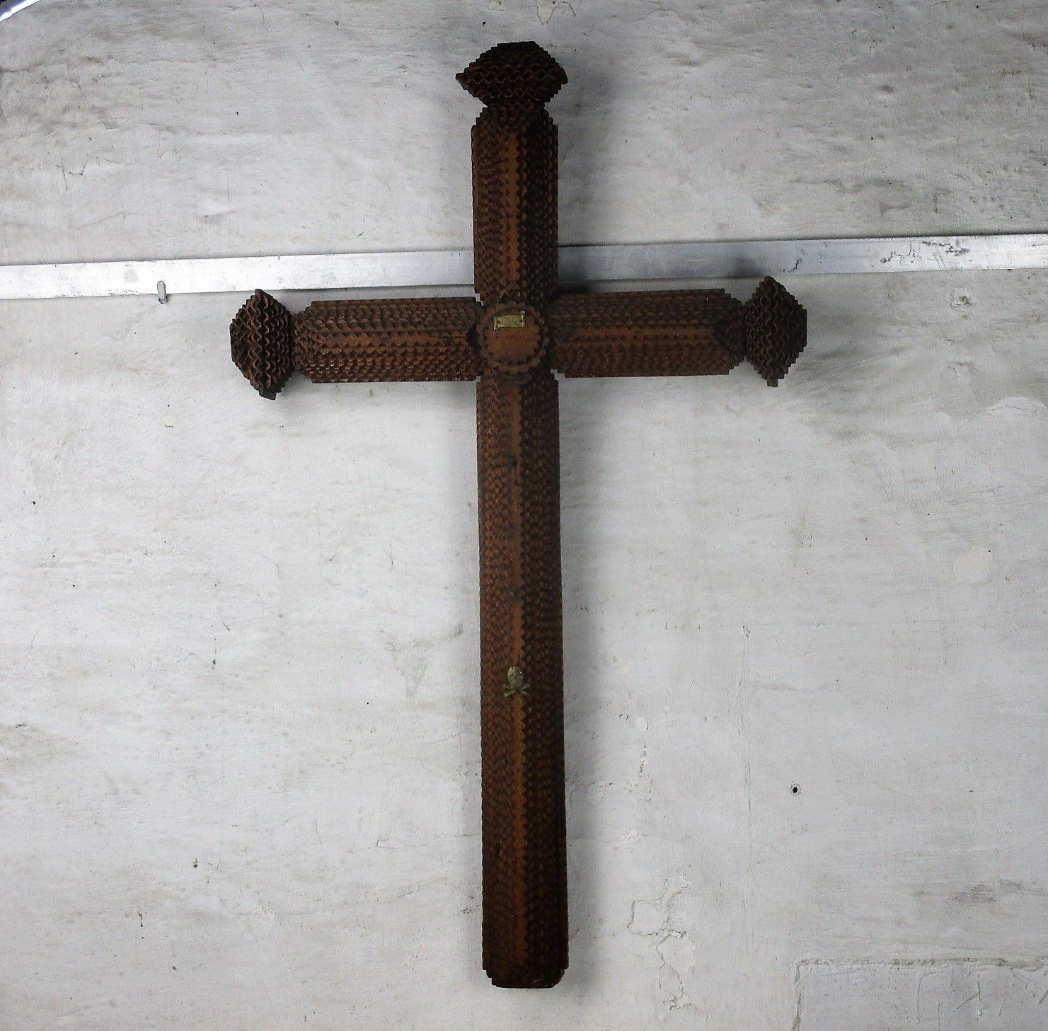 Xxxl Hanging Wooden Wall Crucifix Cross Folk Tramp  Church Art Extremely Htf 42"
