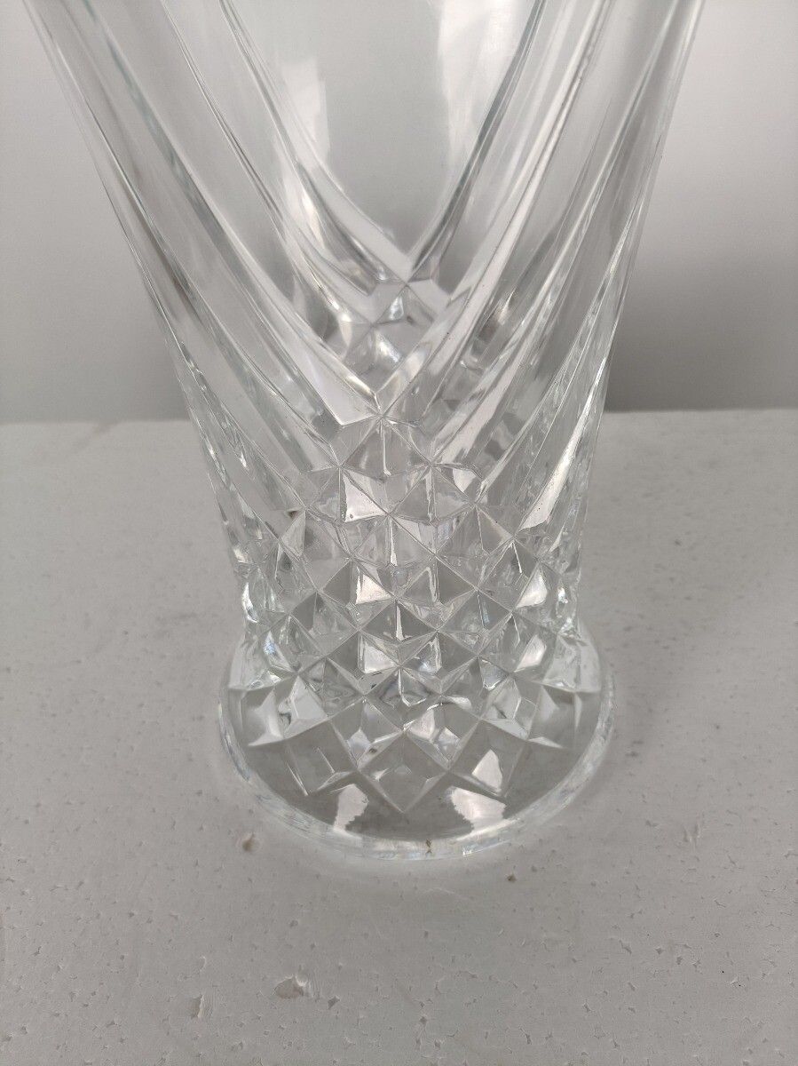 Art Glass Crystal Vase Clear Cut Etched Large Gorgeous Crystal D'arques France V photo for sale