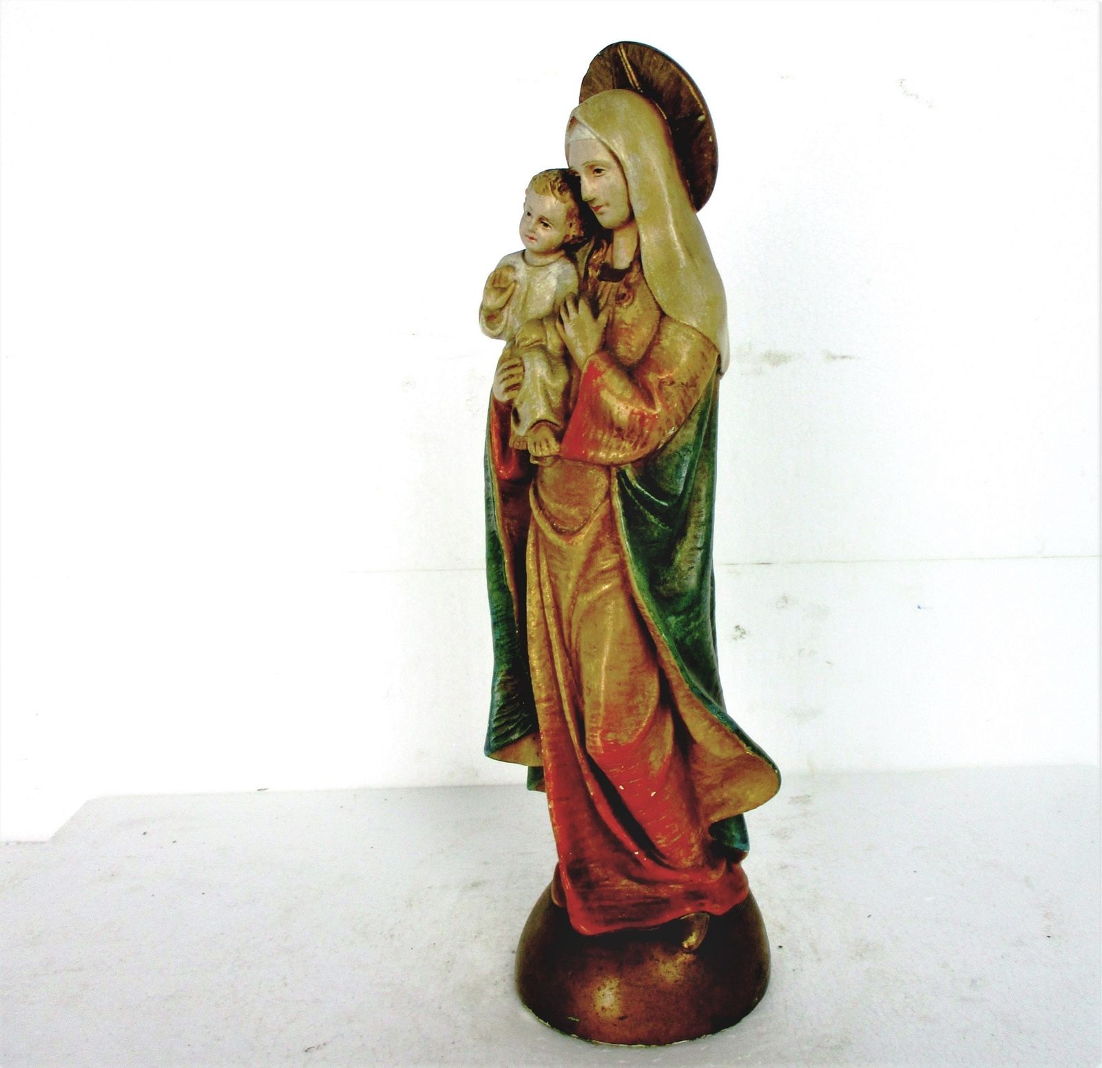 Vintage Our Lady Madonna Virgin Mary Infant Child Plaster Polychrome Beautiful 1 photo vinterior
