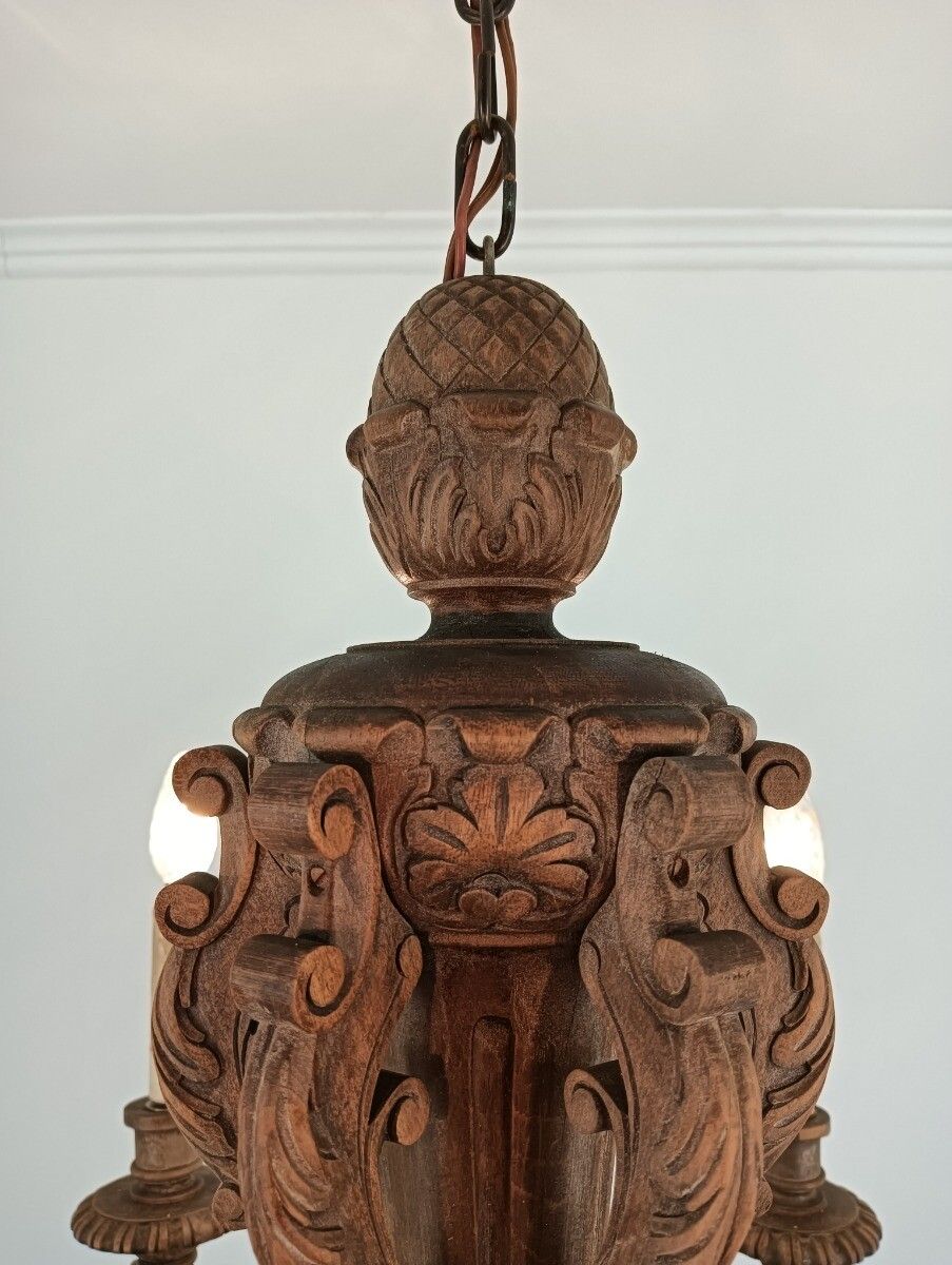 photo furniture Hand Carved Ornate Wood Chandelier 6 Lights Arms Ceiling Light Lamp Mid Century