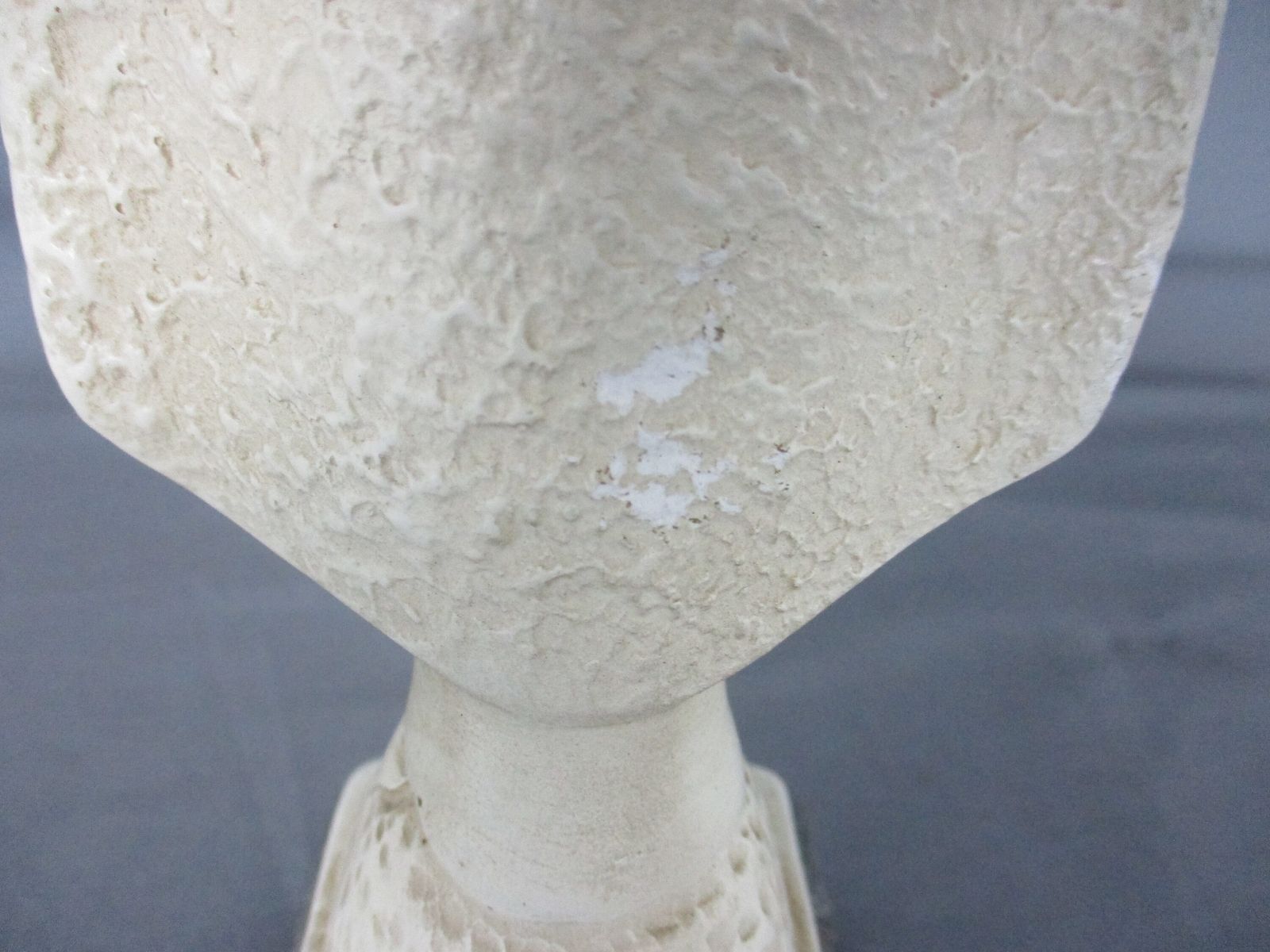 Virgin Mary Madonna Holy Mother Infant Child Plaster Statue On Granite Base 10.0 photo 61.0