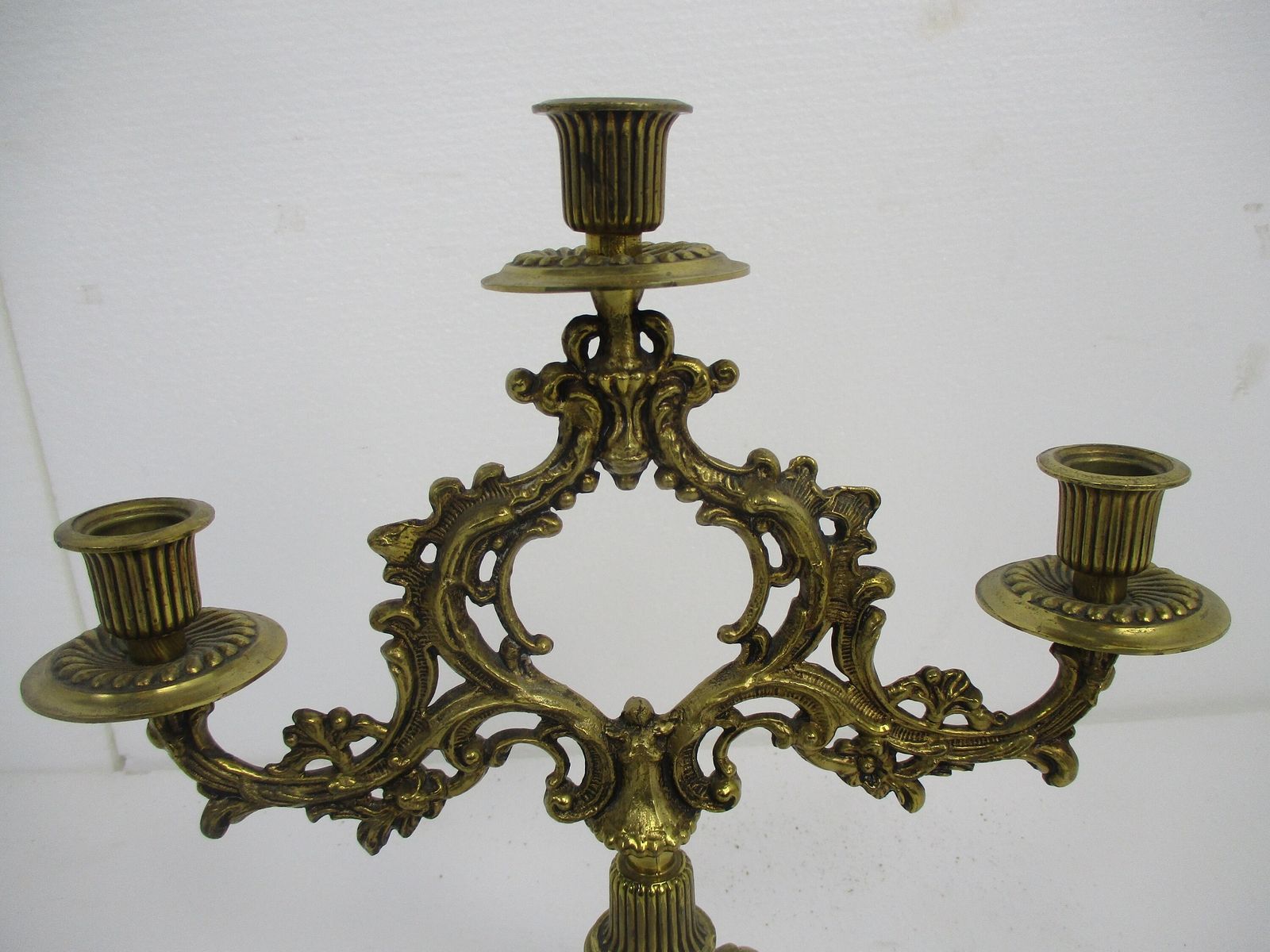 Gorgeous Brass Ornate Embossed Candle Holder Stick Candelabra 3 Arm  Lovely Vint photo furniture