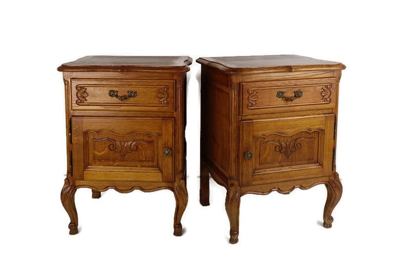 Pair Of Nightstands End Tables Cabinets Louis XV Style Bedroom Cabinets Wood Gor