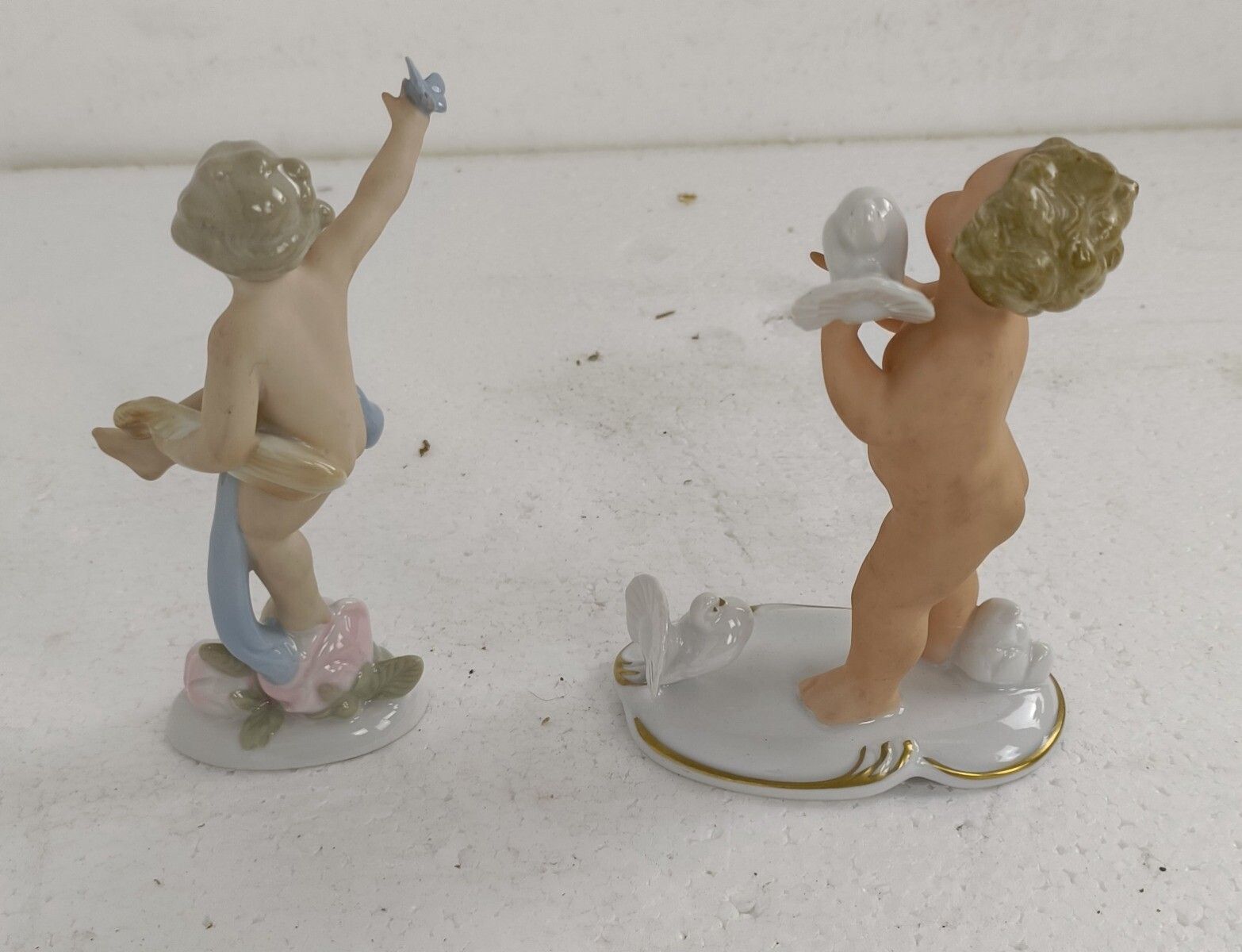 Two Figurines Bavaria West Germany Porcelain Putti With Doves Butterfly Angels L photo vinterior