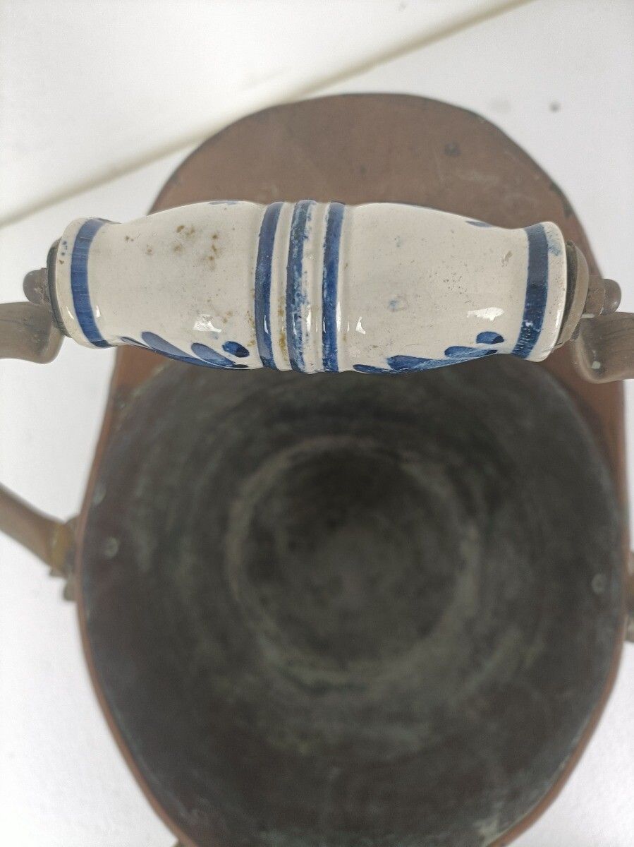 Antique Hammered Brass Kettle Bowl With Delft Blue White Porcelain Handles Plant photo Home Decor