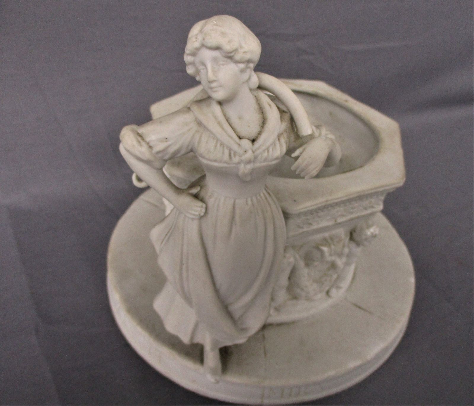 Bisque Figurine Woman At Well Antonio Pandiani Copy Mira Silex Mirusque Latex Qu photo furniture