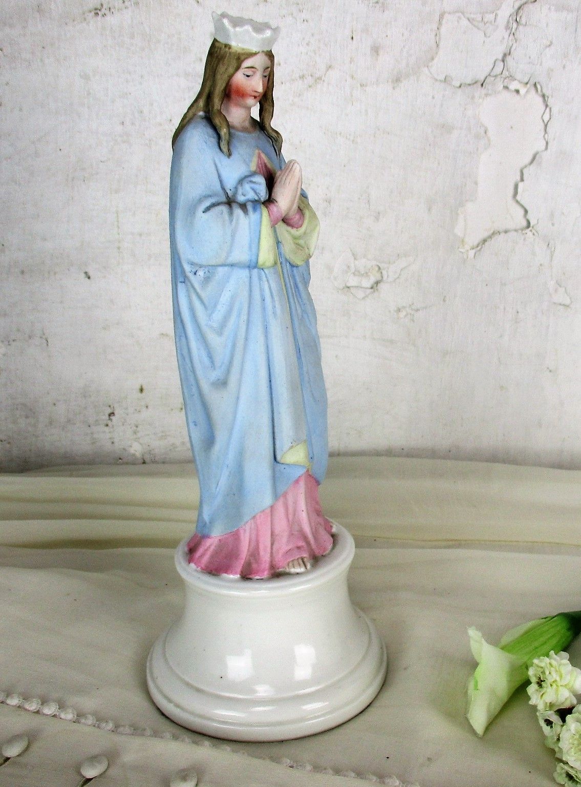 Antique Porcelain Bisque Statue Virgin Mary Our Lady Folded Hands Praying Htf photo furniture