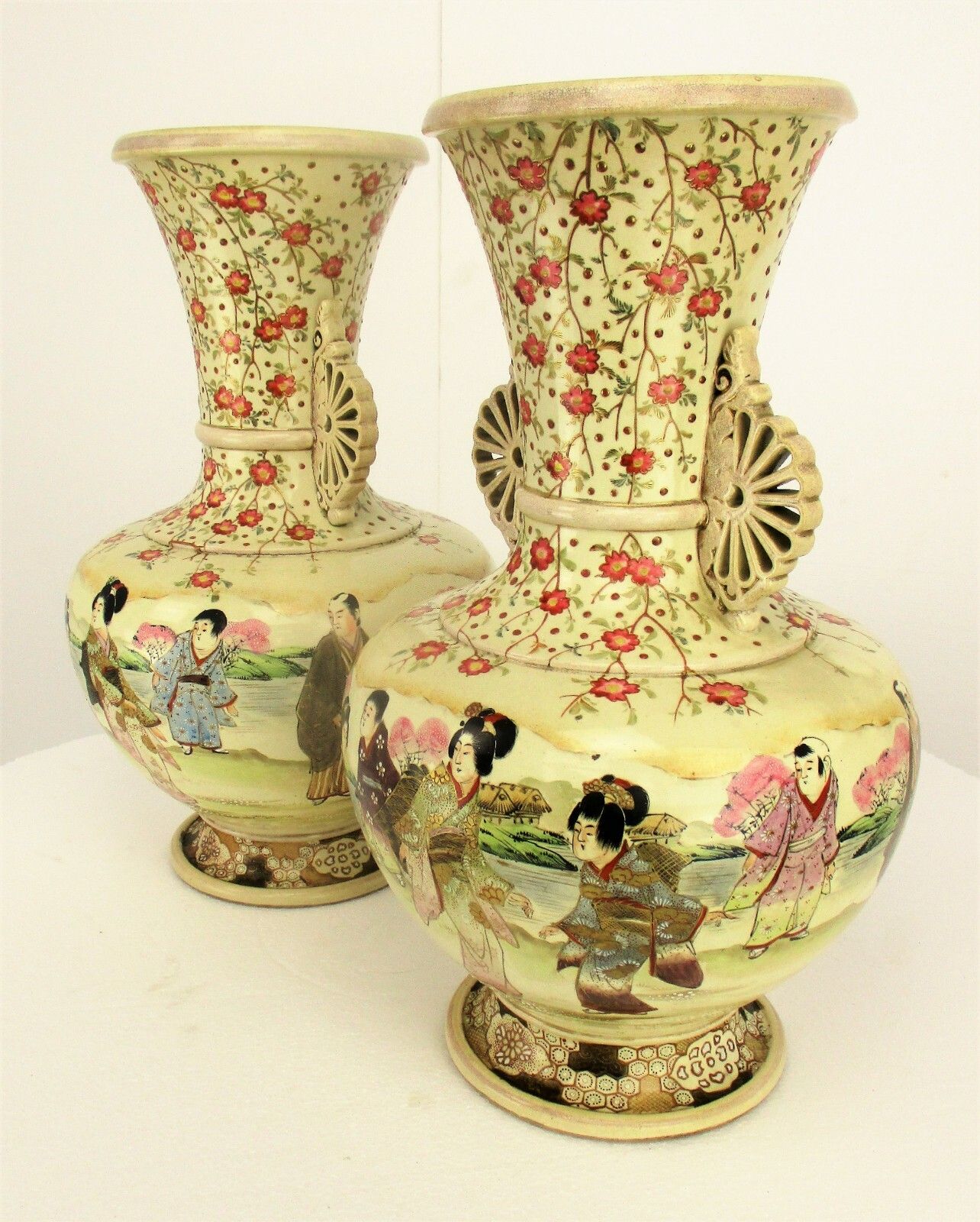Pair Antique Japanese Satsuma Meiji Porcelain Vases Vase photo 593.0