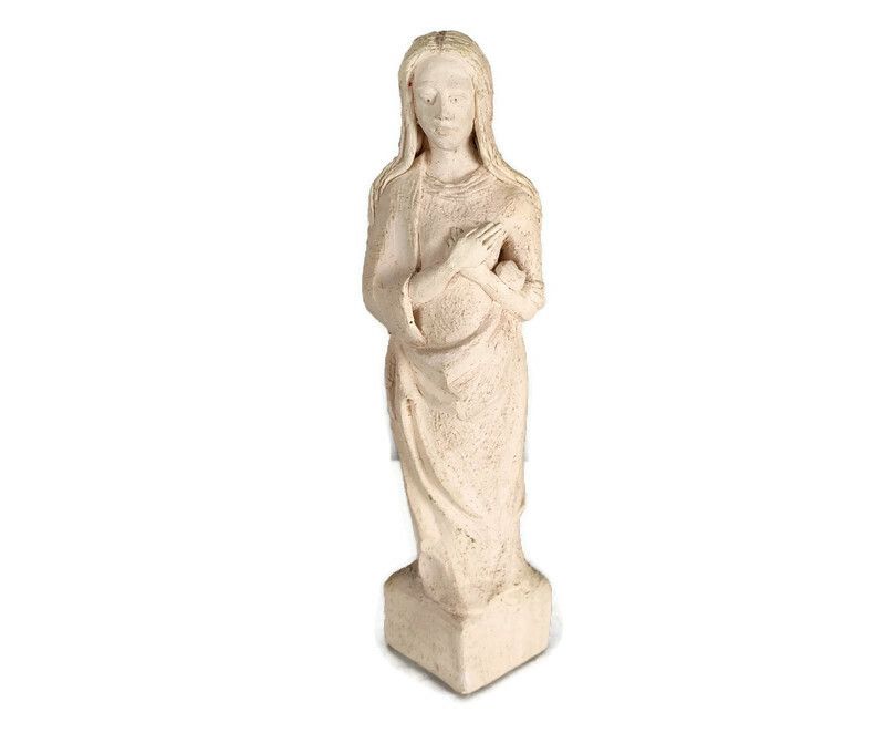 Lovely Sculpture, Virgin Mary, Lady, Folded Hands, Signed, Mlh, Female, Plaster,