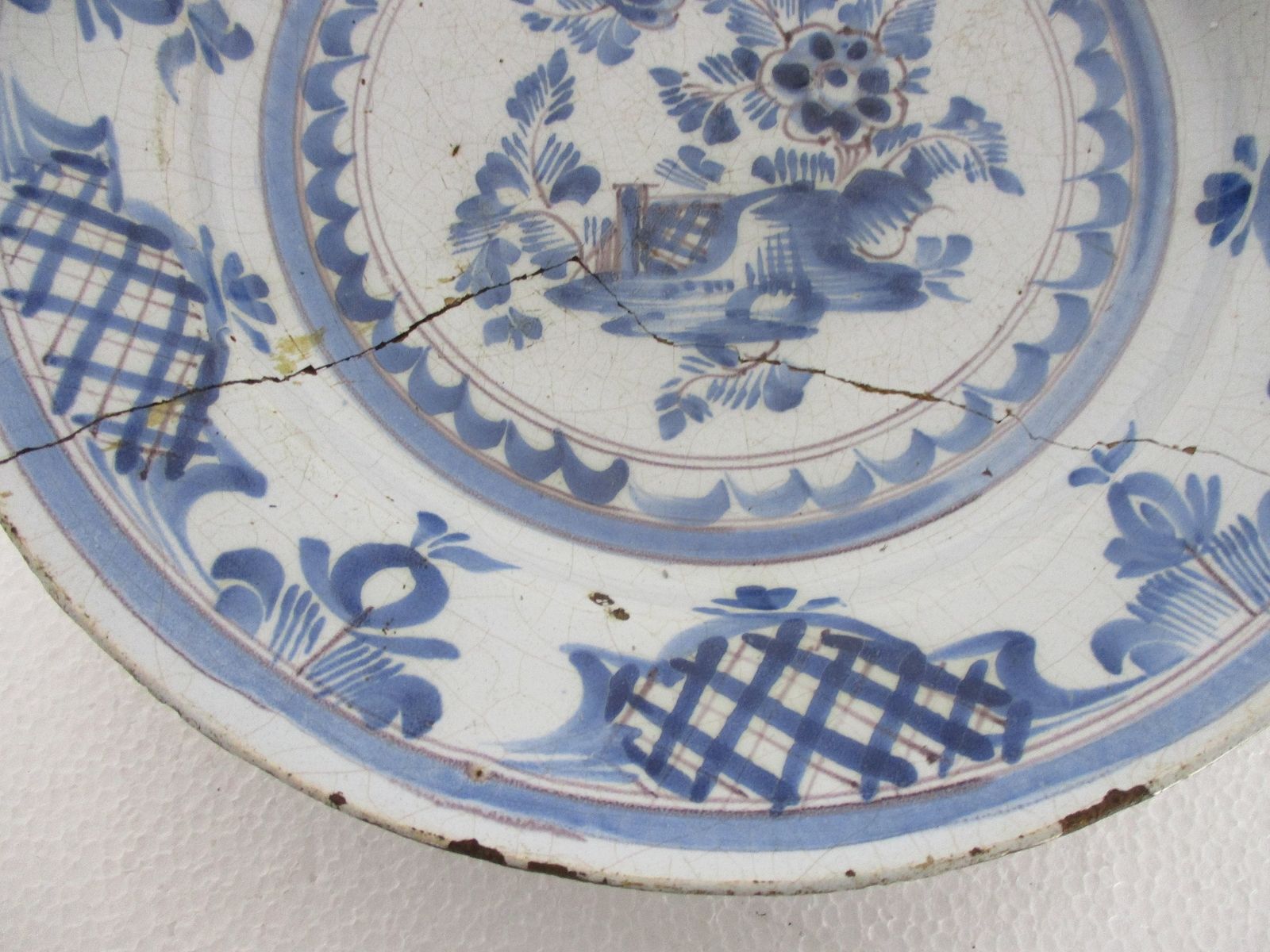 18th Century Delft Wall Hanging Charger Plate Blue White Antique Flower Pattern photo for sale