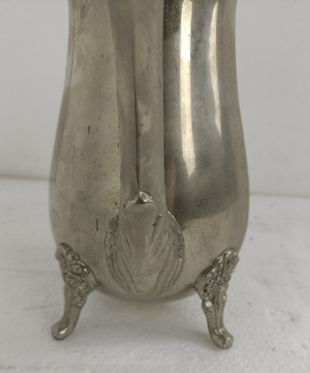 Silver Plated  Victorian English Coffee Tea Pot Decorative photo vintage