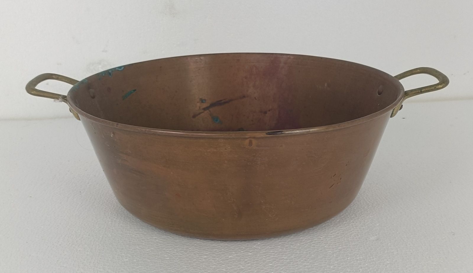 Large Antique Hammered Brass Kettle Bowl With Handles Planter Flower Pot Decorat photo vinterior