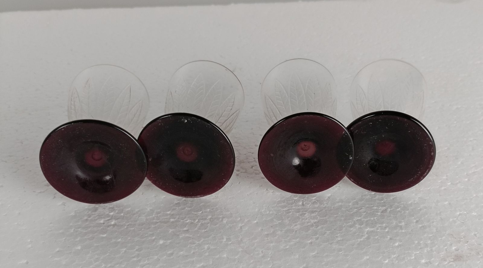 Set Of 4 Shot Glasses Clear Glass Purple Amethist Bases Antique Art Deco Lovely photo 65.0
