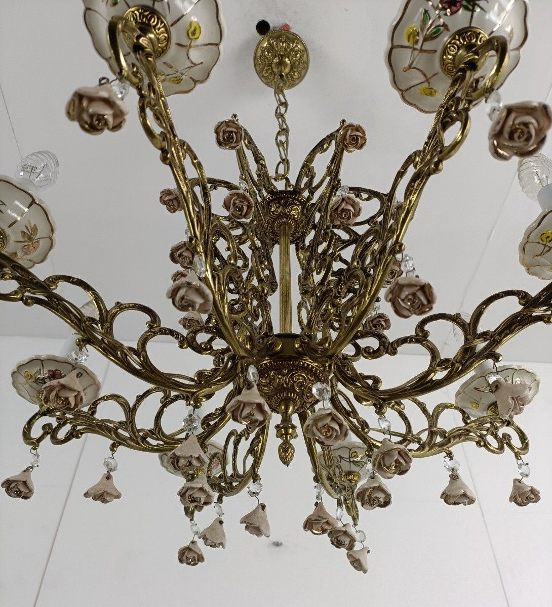 Impressive Chandelier Brass  Porcelain Flowers Prisms 8 Arm Lights Wow photo vintage