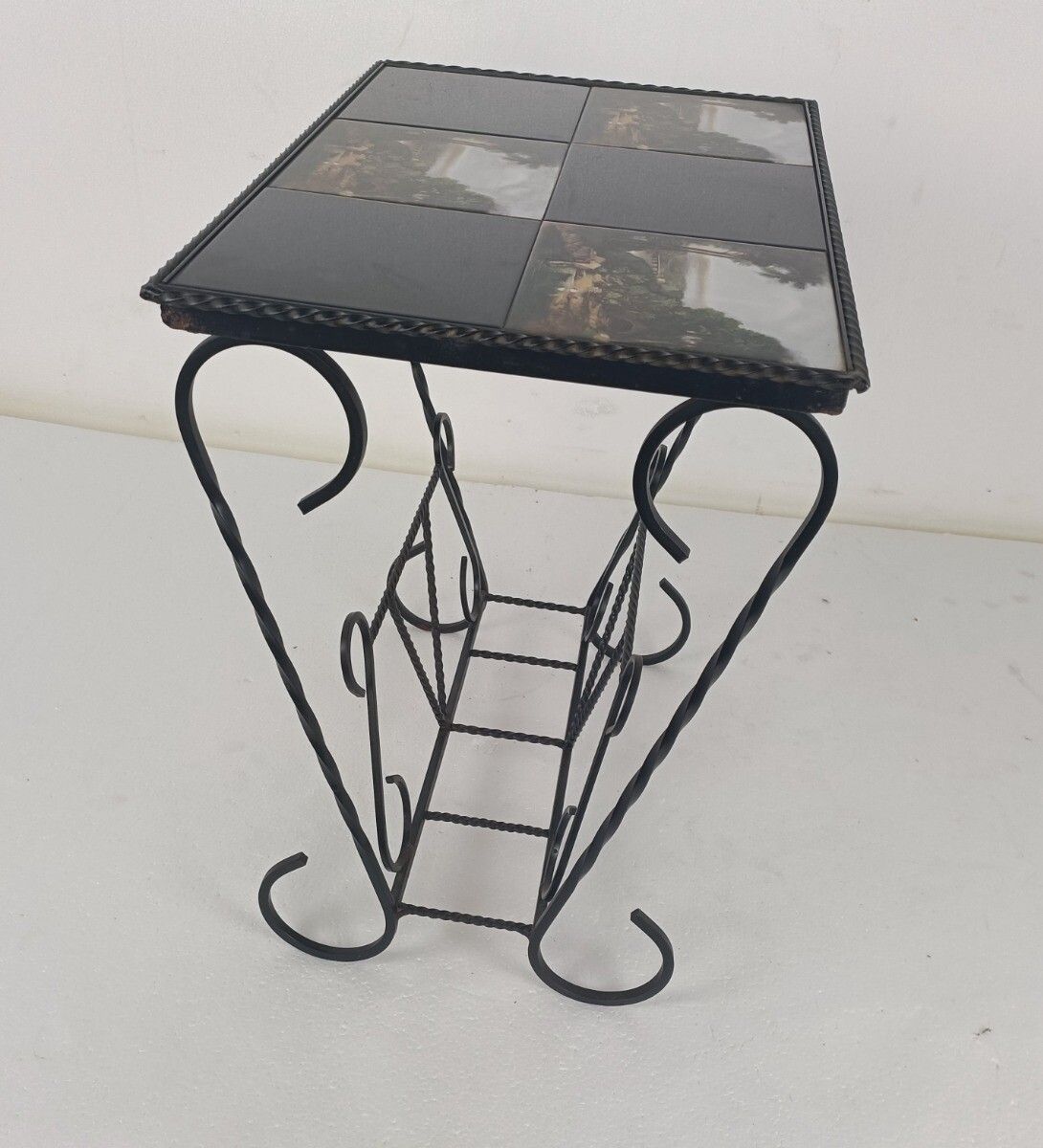 photo furniture Vintage Mid Century Modern Magazine Newspaper Basket Rack Side Table Ceramic Til